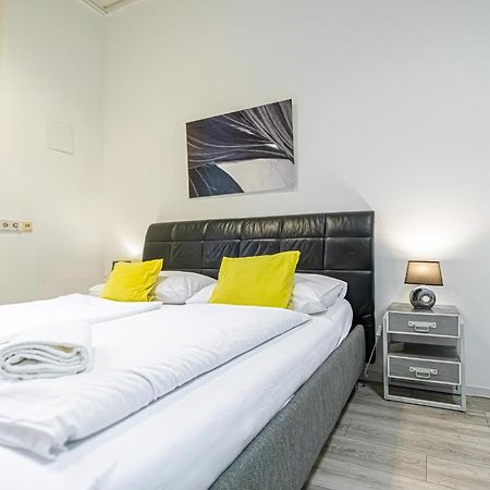 Modern Apartment Suitable For Longstays Wien Eksteriør bilde