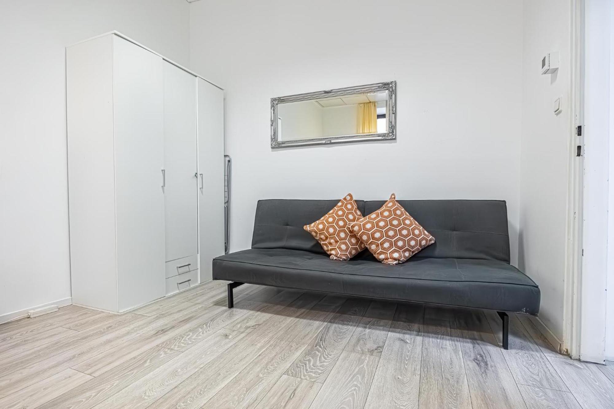 Modern Apartment Suitable For Longstays Wien Eksteriør bilde